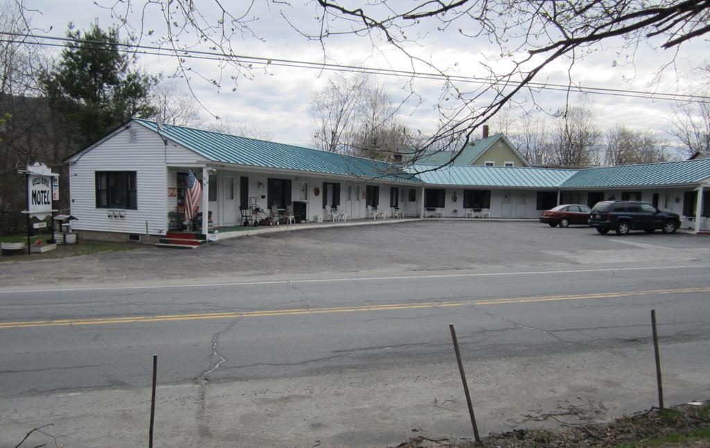 Wells River Motel ภายนอก รูปภาพ