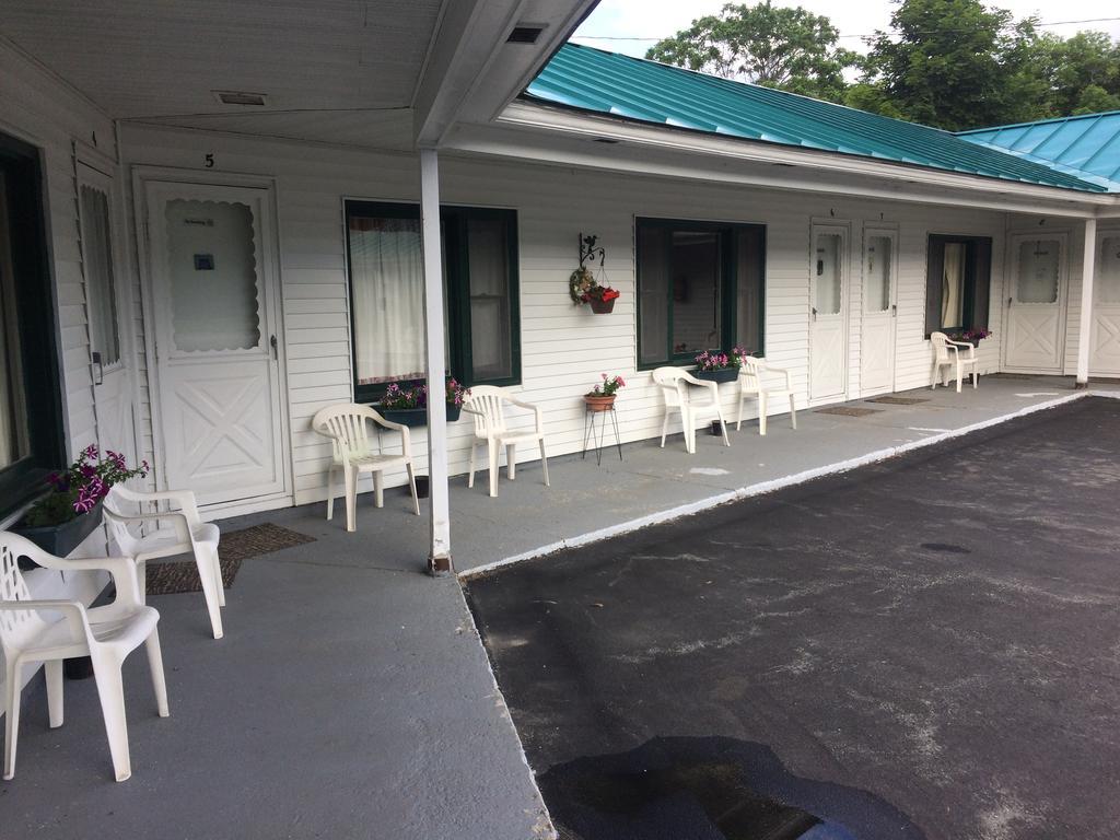 Wells River Motel ภายนอก รูปภาพ